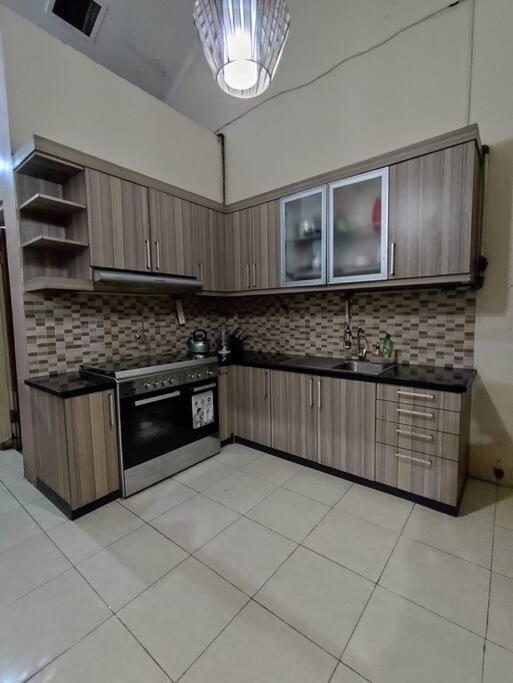 Niki Mawon Homestay Kejayan Exterior foto