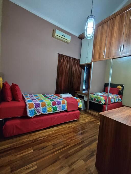 Niki Mawon Homestay Kejayan Exterior foto